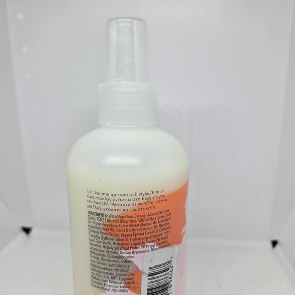 Bumble and bumble Hairdresser's Invisible Oil Primer - Picture 2 of 2